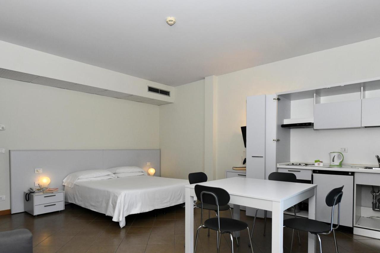 Hotel Eden Lido di Jesolo Esterno foto